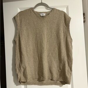 Whitefish Bay Men's Tan V-Neck Sweater Vest size medium